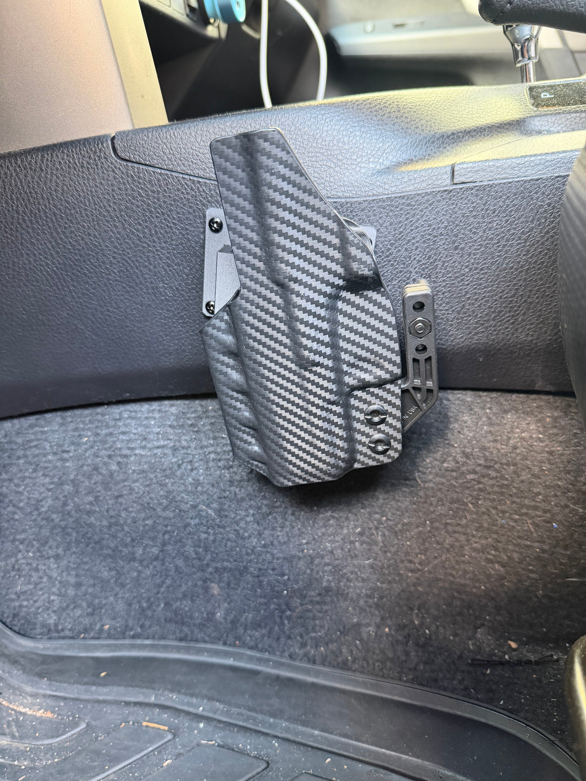 Car Carry – In-Vehicle Holster Holder & Dock